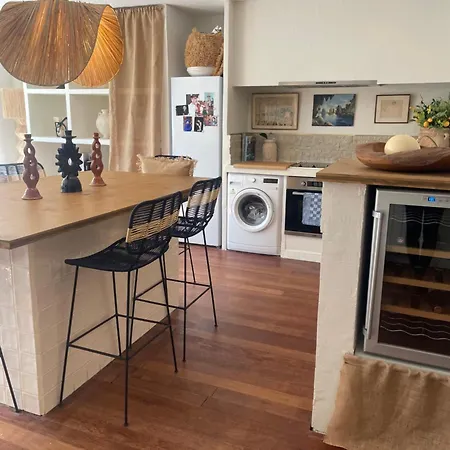 Le Raphael Apartment *
